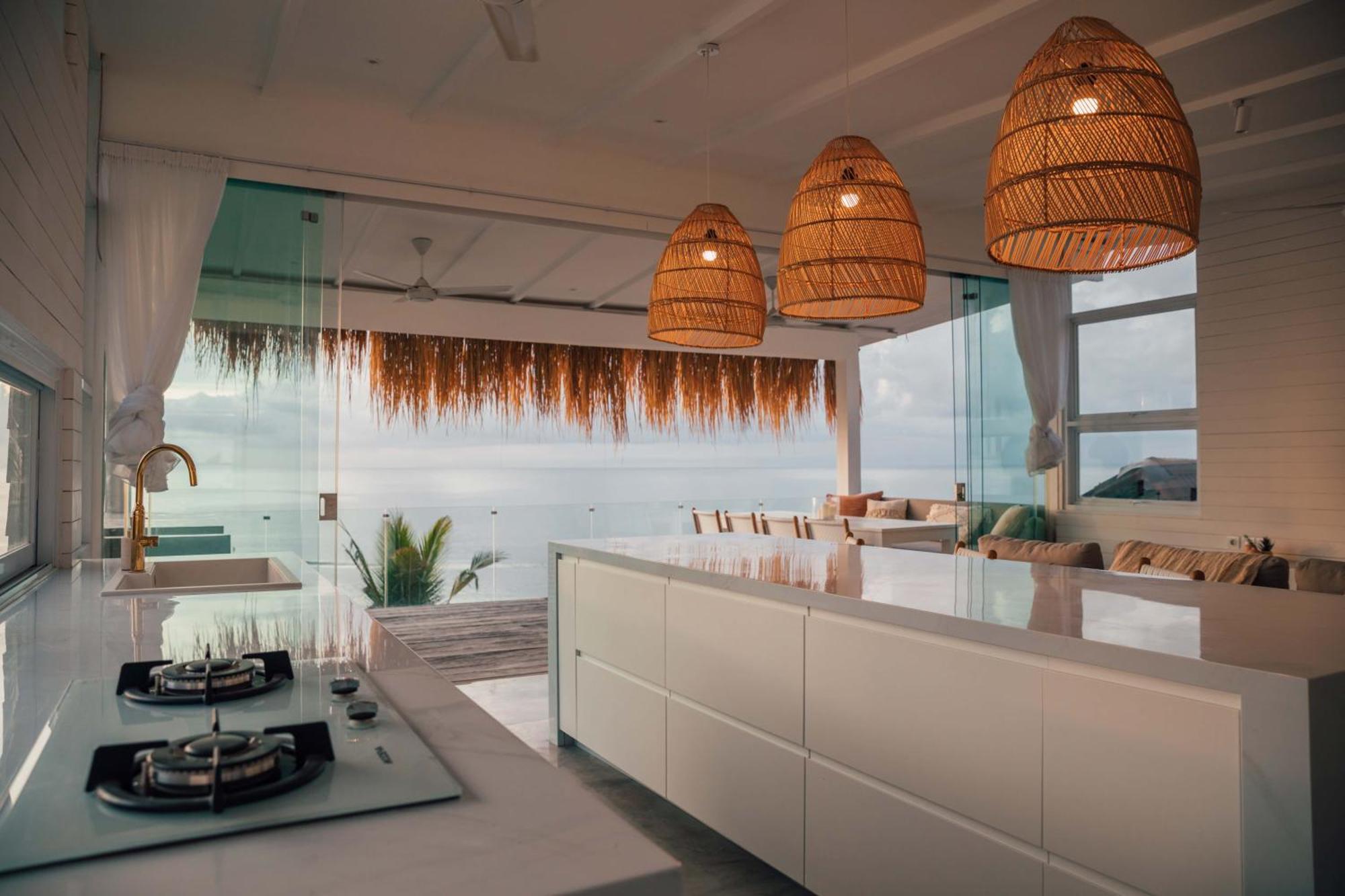 Mahi Mahi Beach Shack And Suites Улувату Экстерьер фото